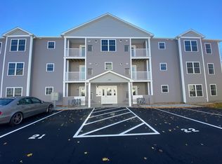 139 Palm St #202-304, Nashua, NH 03060
