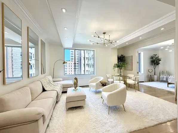 305 W 72nd St APT 9C, New York, NY 10023