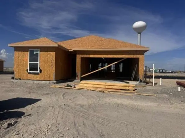 104 Lorberau Ln, Sinton, TX 78387