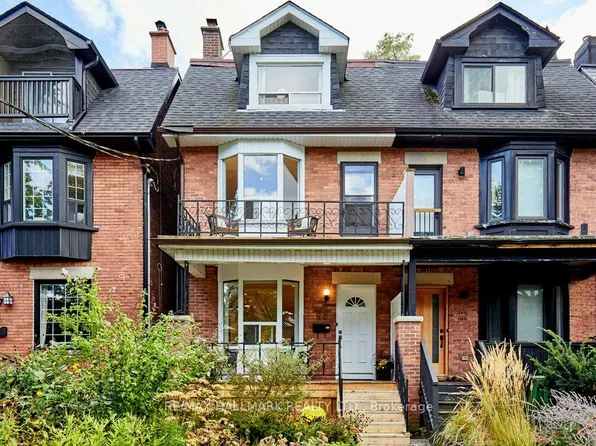 95 Browning Ave, Toronto, ON M4K 1W2