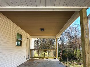 136 Hillside Rd #136, Oak Ridge, TN 37830