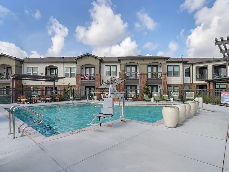 Oakwood Trails - A 62+ Community — Photo 28