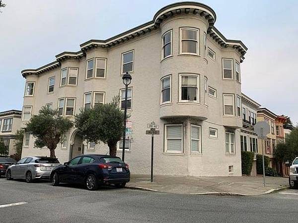 1st image of 100 Hugo St #4