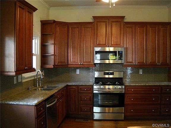 2nd image of 215 Dundee Ave