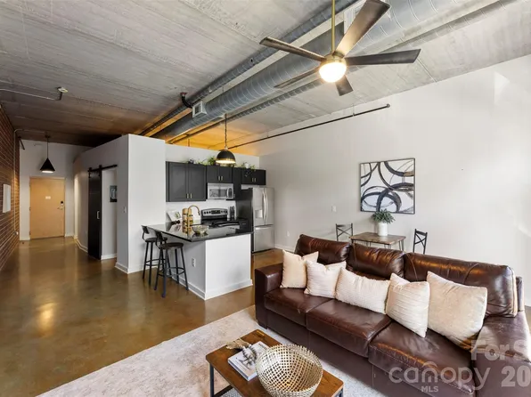 626 N Graham St Suite 205, Charlotte, NC 28202