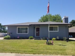1214 Wren Rd, Waterloo, IA 50701