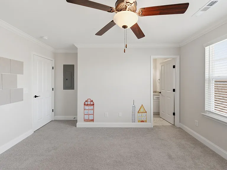 1021 Milson Ln — Photo 18