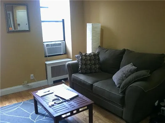 Rented by R New York | media 55