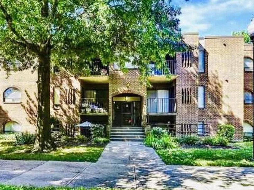 1st image of 14 Silverwood Cir APT 12