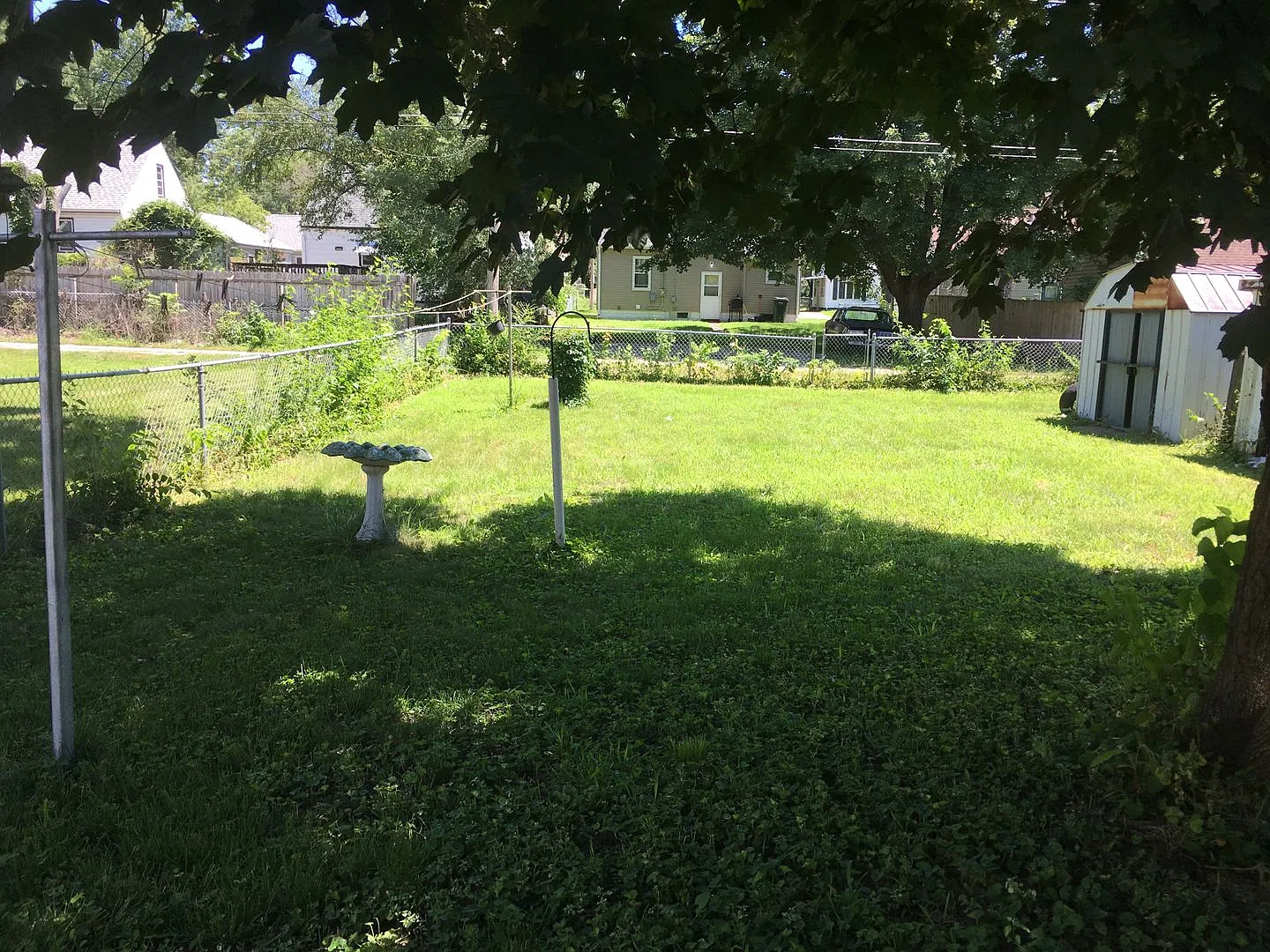 2 Bedroom, 1 Bath Single Family Home 228 Sherman Ave, Waterloo, IA 50703 I — Photo 2