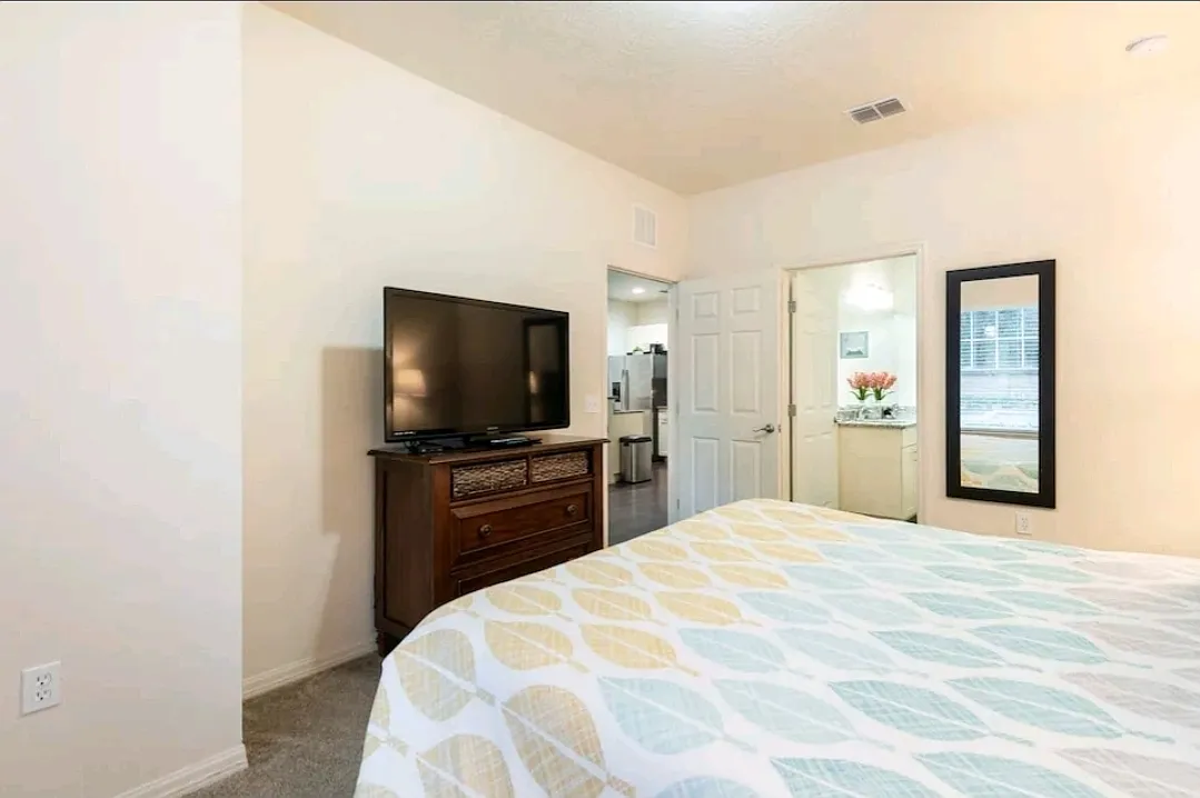 5366 Diplomat Ct — Photo 1