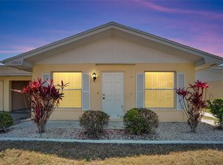 1008 Burbank Ct, Sun City Center, FL 33573