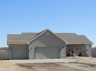 876 24th Pl, Pleasantville, IA 50225