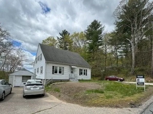 53 Main St, Oxford, MA 01540