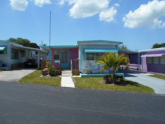 Front With Deck