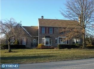 4 Karrington Dr, Newark, DE 19711