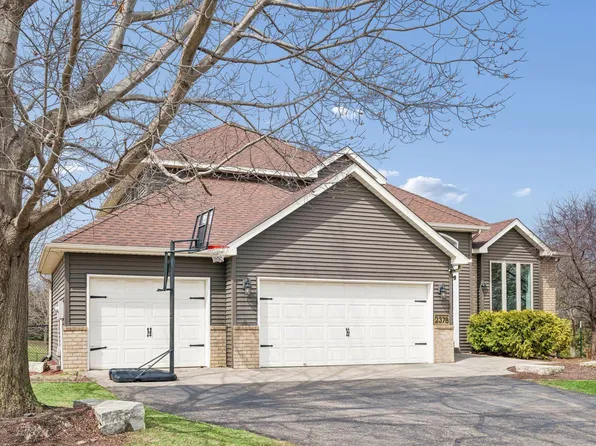 2378 Manuela Dr, Chaska, MN 55318
