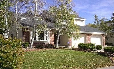 For Sale: 4892 S Evanston St, Aurora, CO 80015