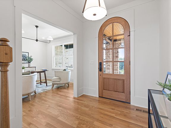 4th image of 1817 River Breeze Dr