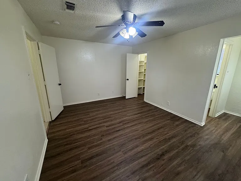 5604 Fireside Dr — Photo 22