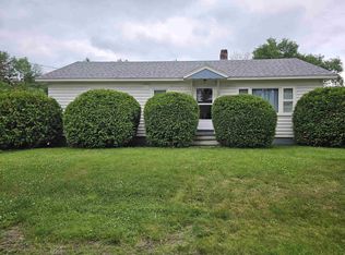 3 Sunset St, Claremont, NH 03743