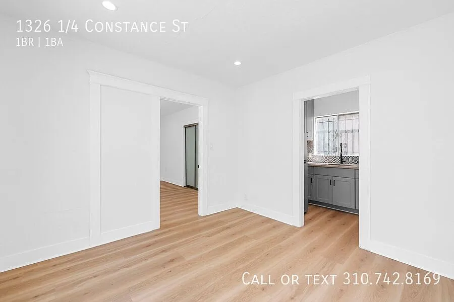 Newly Remodeled 1BR Apartment in Prime Pico-Union Location — Photo 4
