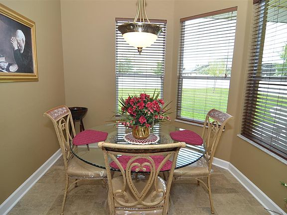 4th image of 2123 Cascades Cove Dr