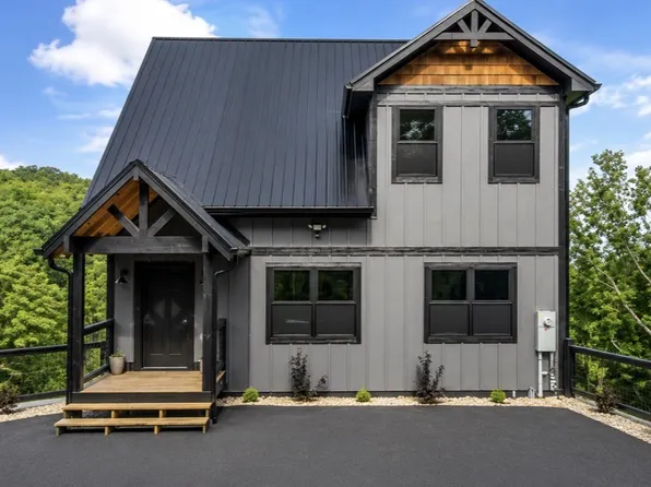 3414 Sugar Maple Loop Rd, Sevierville, TN 37862