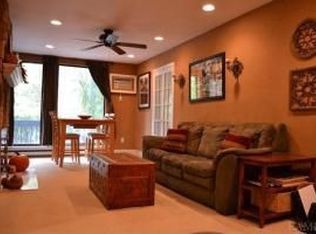 404 Drew Ln, Carmel, NY 10512