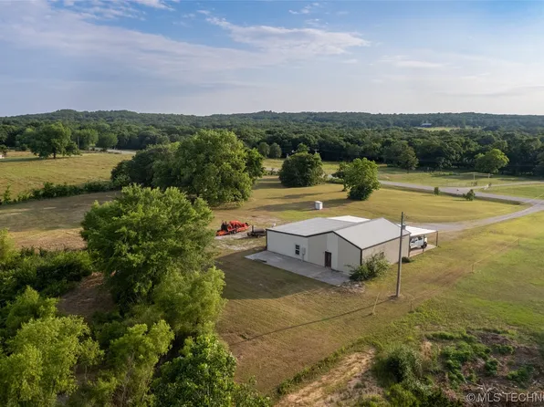 6468 Dickson Rd, Ardmore, OK 73401
