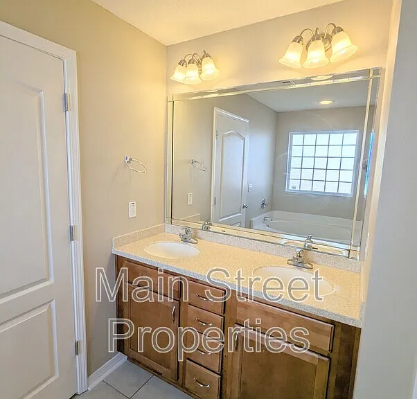 5963 Ashton Woods Cir — Photo 23