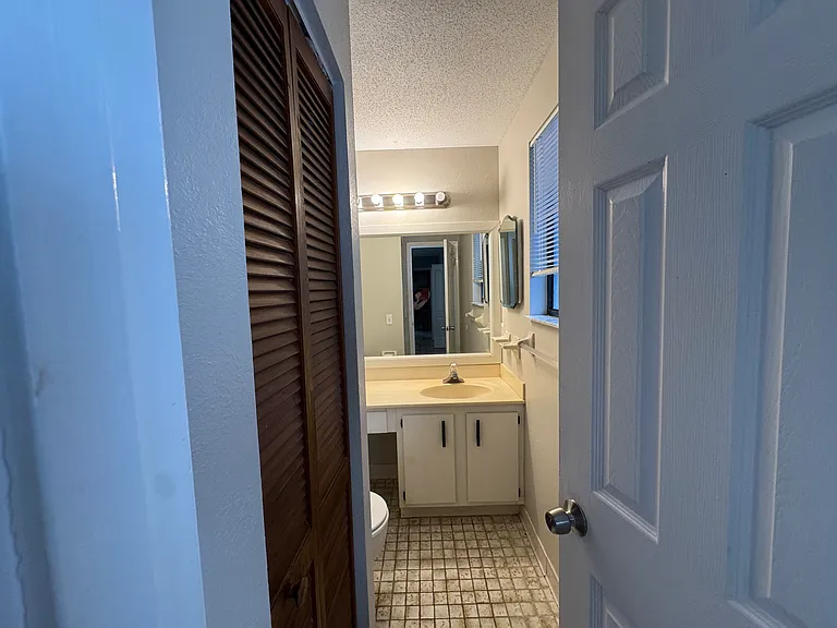 22 Mid Oaks Cir — Photo 4