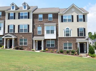 6051 Kentworth Dr, Holly Springs, NC 27540