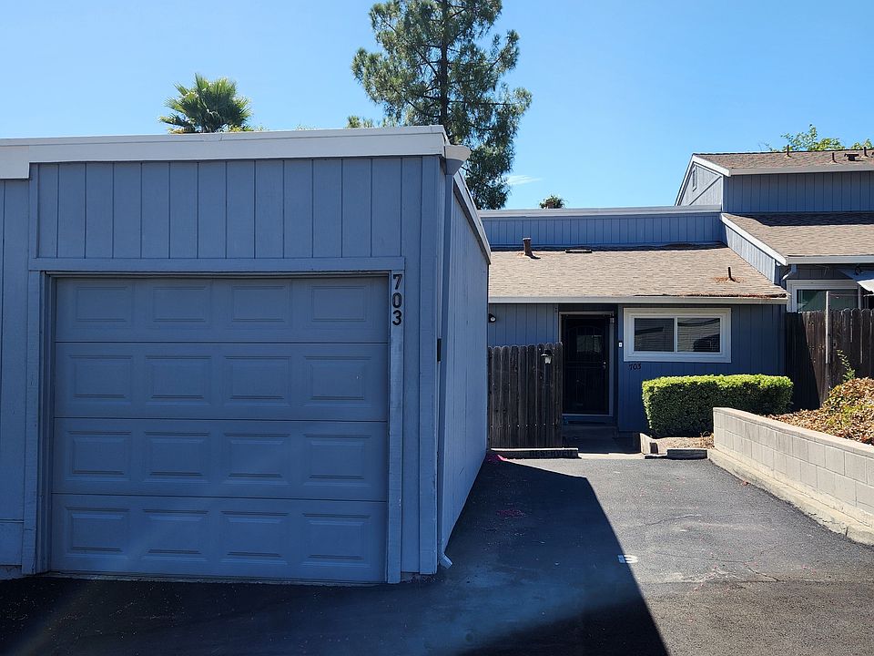 1st image of 703 Beelard Dr