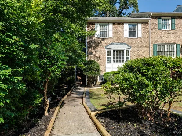 3112 S Battlebridge Dr, North Chesterfield, VA 23224