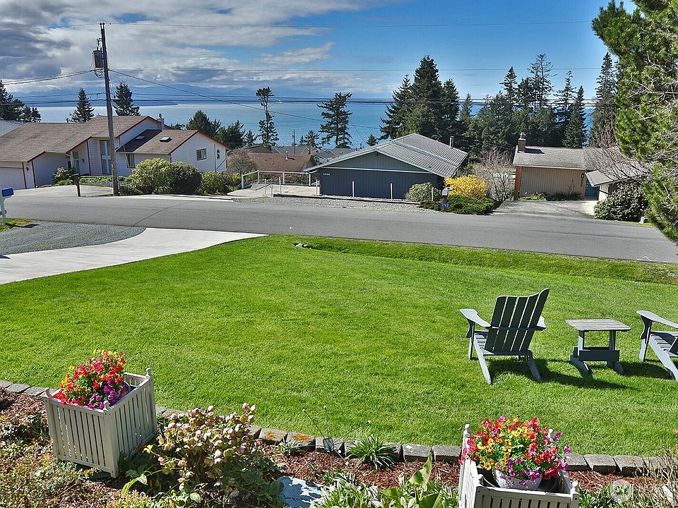 1st image of 1767 Fircrest Avenue