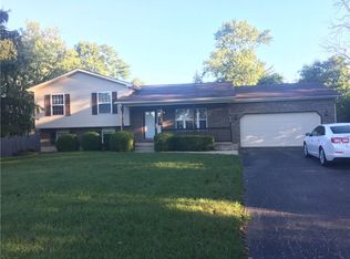 909 Westbrook Rd, Dayton, OH 45415