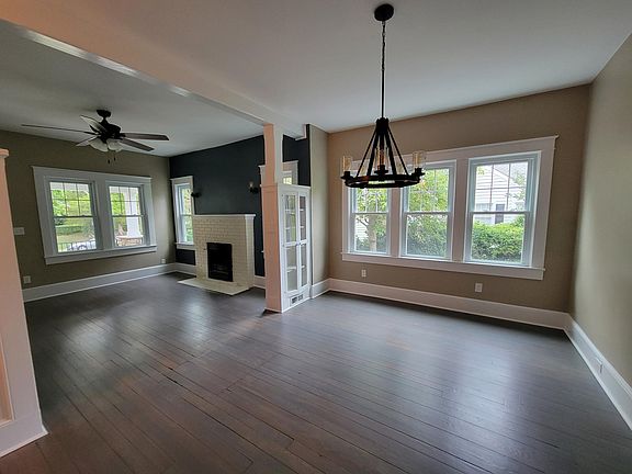 2nd image of 1108 College Ave