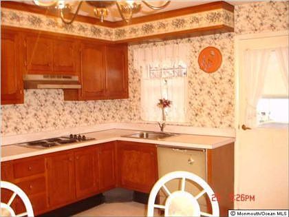 3rd image of 312A Coventry Ct