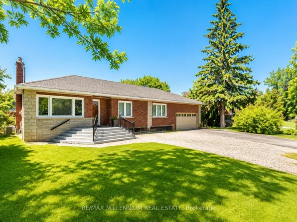 1285 Rebecca St, Oakville, ON L6L 1Z3