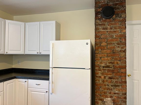 2nd image of 47 Quassaick Ave APT 1