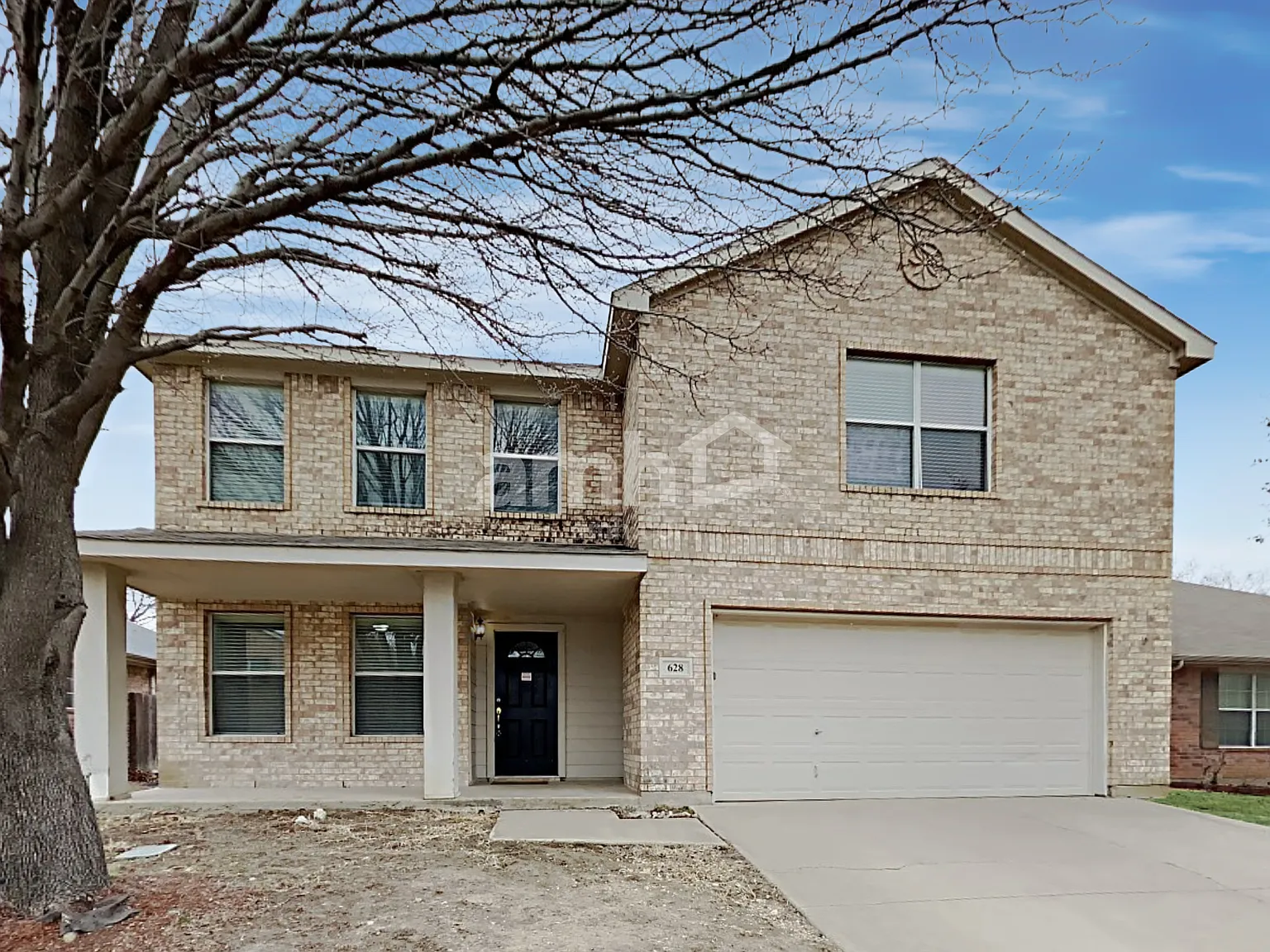 3 bed, 2.5 bath, 2260 sqft, $2,390 — Photo 1