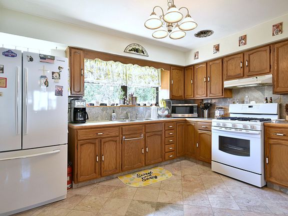 5th image of 7315 W Dickens Ave