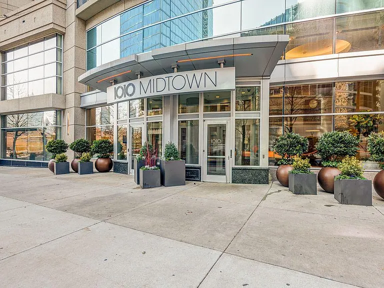 1080 Peachtree St NE #1415FURNISHED — Photo 19