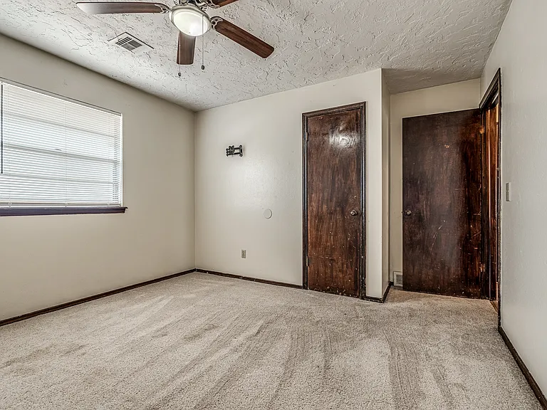 4132 NW 36th St #7 — Photo 31