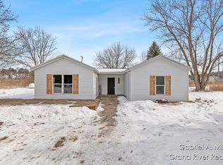 13910 Olin Lakes Dr, Sparta, MI 49345