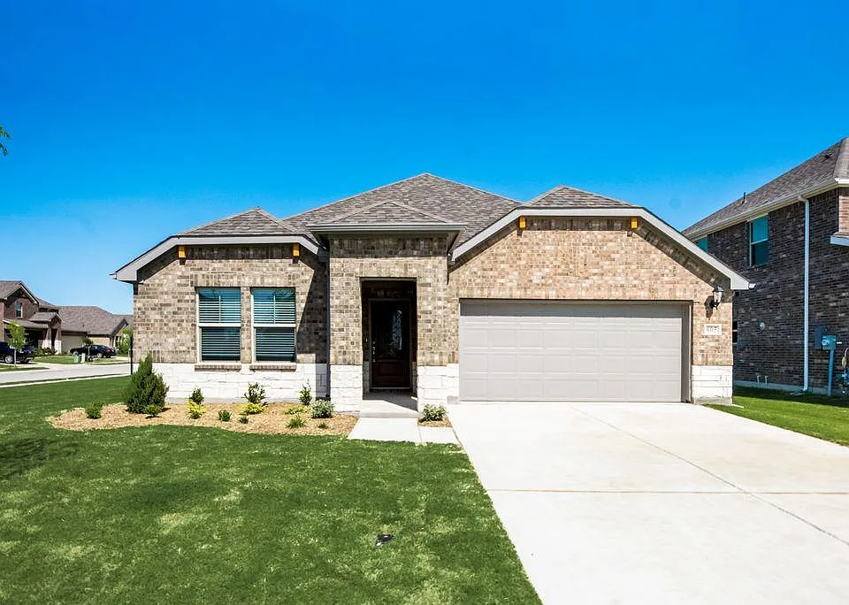 605 Cedar Springs Dr