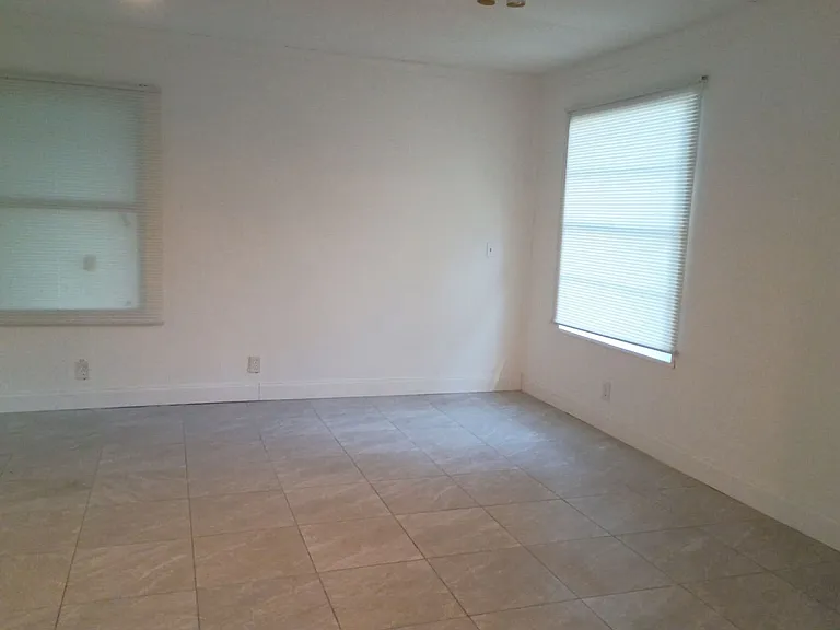 2808 Navajo Ave — Photo 5