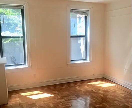 3rd image of 3620 168th St #B4