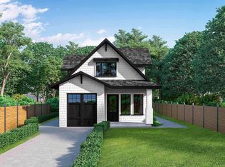 3490 Church St, North Vancouver, BC V7K2L4